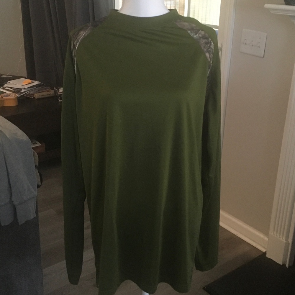 Olive Green Long-Sleeve Men’s Performance Tee